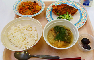 学校給食
